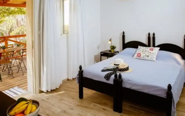 El-Mul Golan Kibbutz Country Lodging