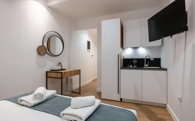 Kriel Suites by LIV Homes Room 103