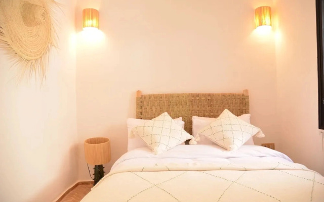 Riad Ayana