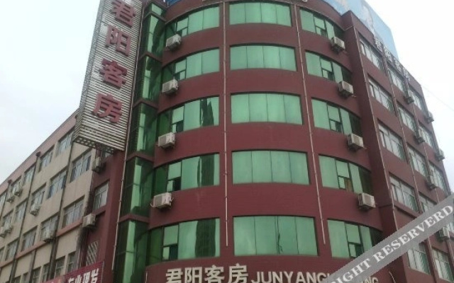 100 Inn Liangpin Hotel (Anqiu Taihua City)