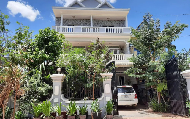 Realkhom Homestay