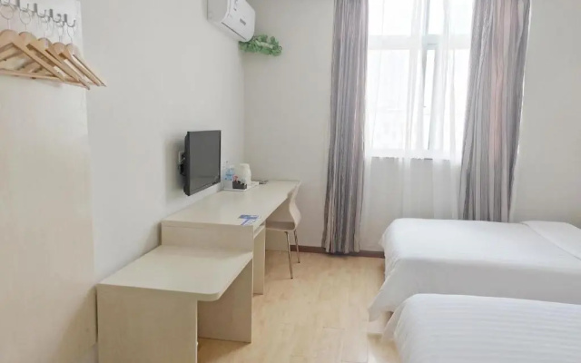 7Days Inn Zhaotong Hailou Road Wanghai park