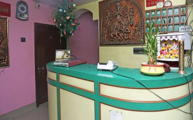 OYO 22232 Hotel Continental & Lodge