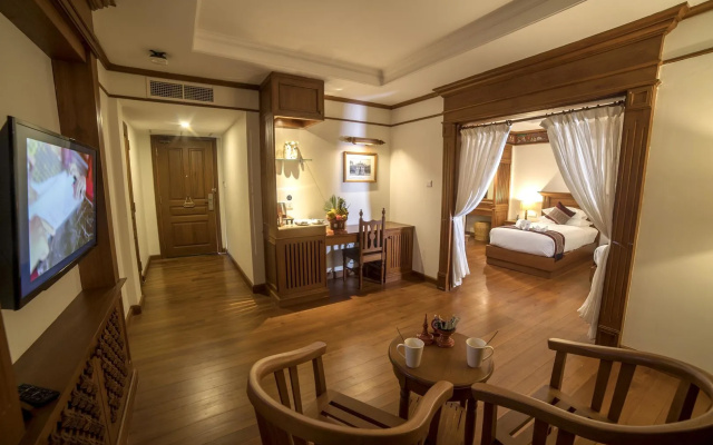Heritage Bagan Hotel