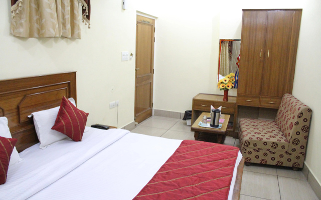 Collection O 30858 Hotel SP ROOMS