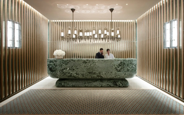 Отель Four Seasons Milan