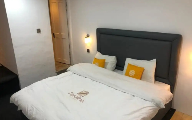 Paraline Hotels & Resorts