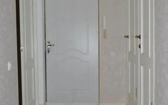 Apartment on Ibraimova, 69