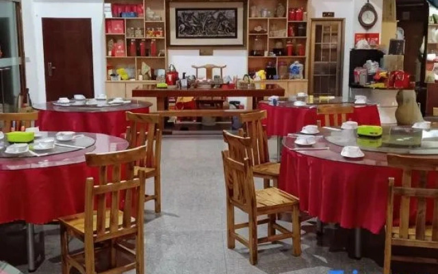 Longyan Linjia Homestay