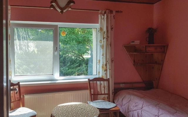 Beautiful Home in Moscienica With 1 Bedrooms