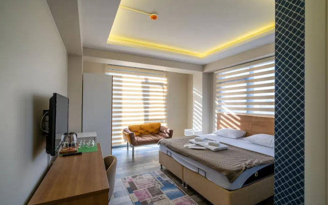 Sist 34 Suit Hotel