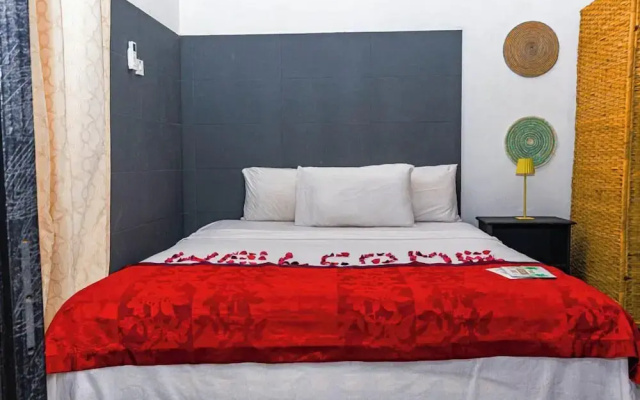 Two Coconut Lodge