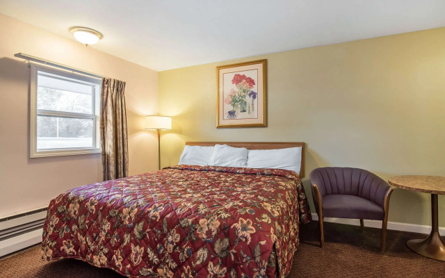 Rodeway Inn Bellows Falls