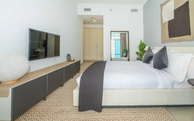 Central Tower by One Perfect Stay