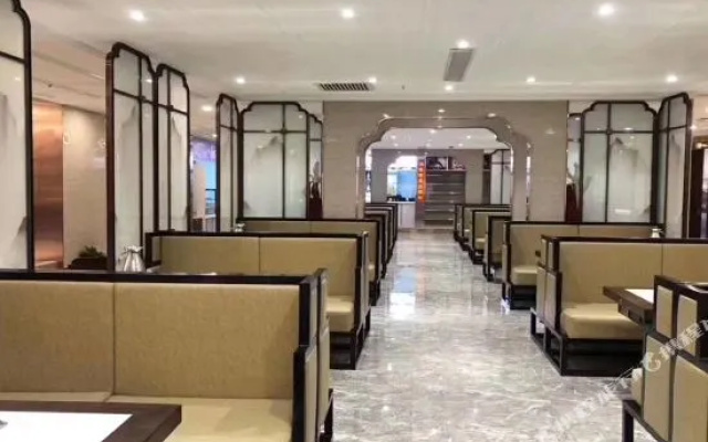 Jin Ze Hong Fu Quan Hotel