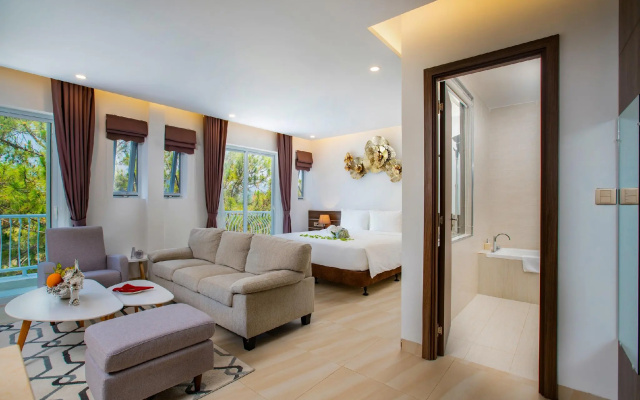 CEREJA Hotel & Resort Da Lat