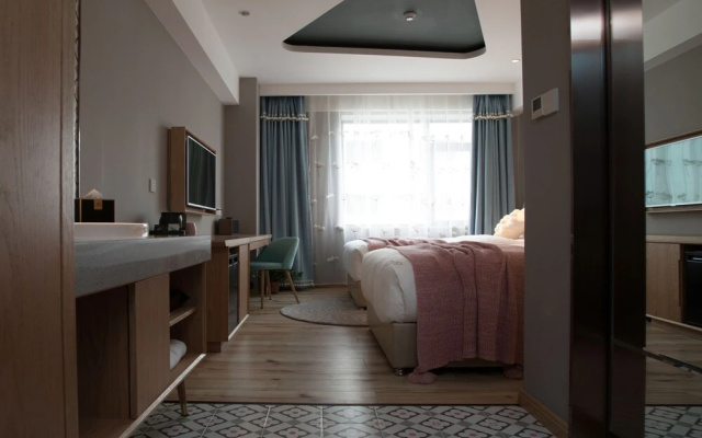Feeling Hotel Bell Tower