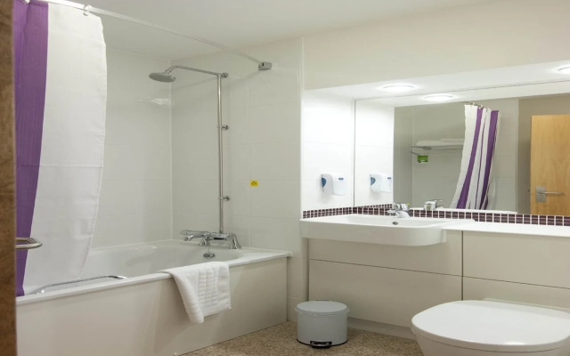 Premier Inn Glasgow East