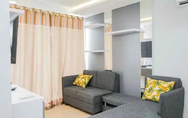 Spacious and Luxurious Apartment 2BR Tuscany Residence BSD By Travelio
