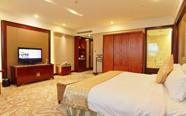 Chutian Guangdong International Hotel