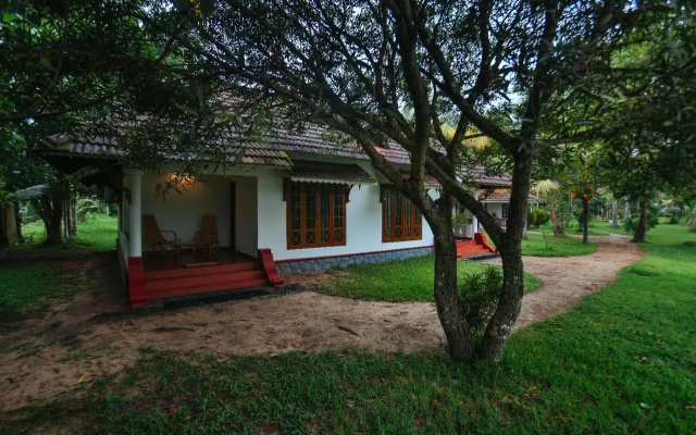 Palmgrove Lake Resort