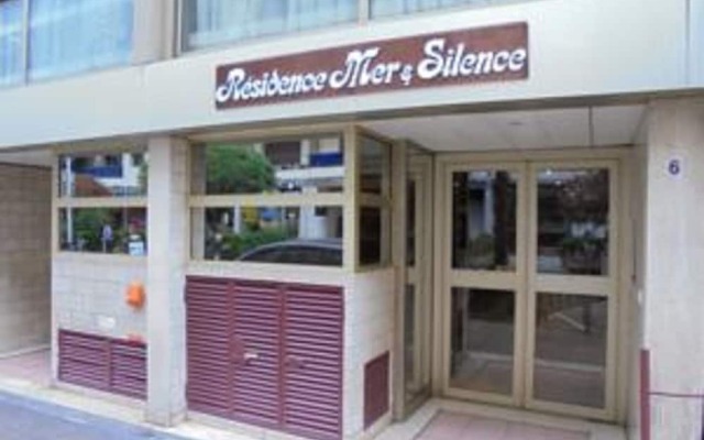 Отель Mer Et Silence Ницца вид на фасад