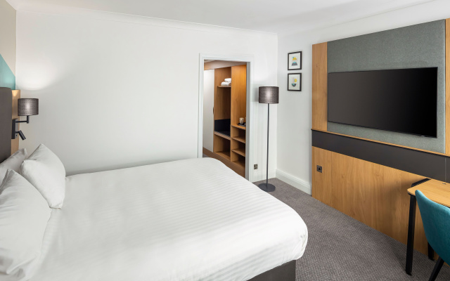 Holiday Inn Gloucester-Cheltenham by IHG