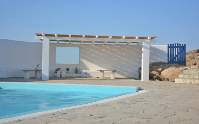 Mykonos Supreme Comfort Suites & Villas