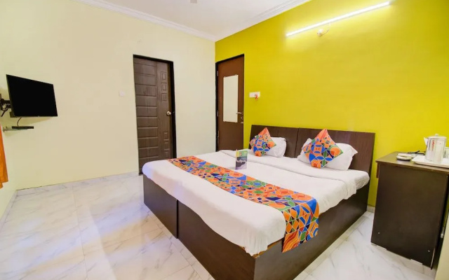 FabHotel Truvic