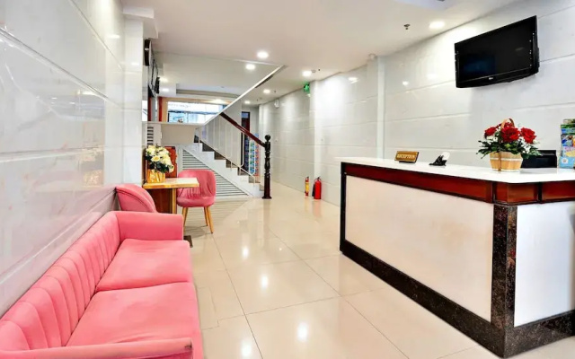 S79 Residences Charisse