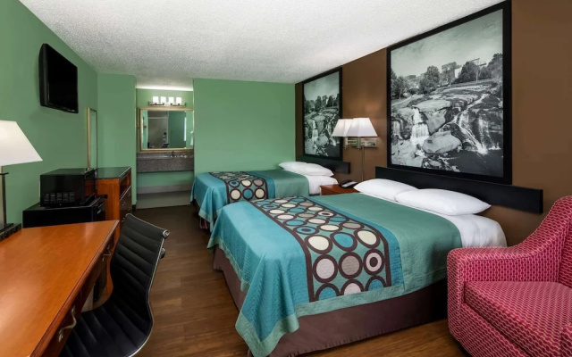 Super 8 by Wyndham Gaffney