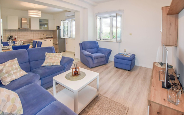 Apartment S and E