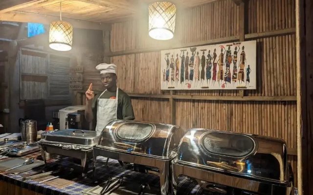 Double G Safaris and Camp Mikumi