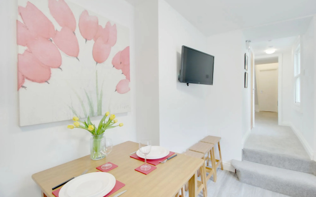 Beside the Seaside Apartment