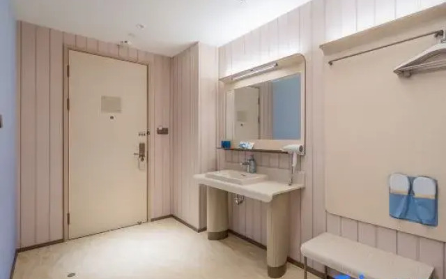 HanTing Hotel (Chengdu Longquanyi Dong'an Lakeside)