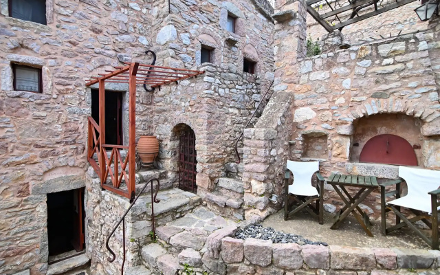 Spilia Traditional  Village Houses