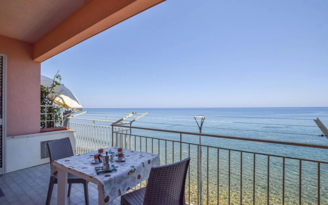 Beautiful Apartment in Marina di Caronia With 1 Bedrooms