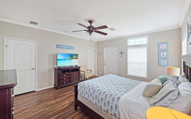 Surf's Up 3 Bedroom Home