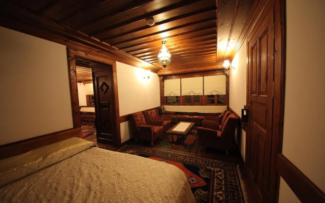 Zalifre Konakları