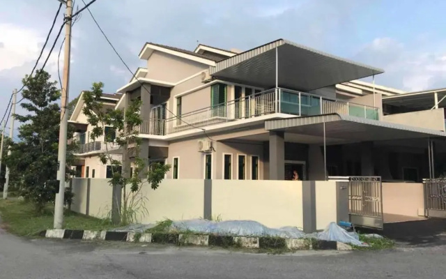 Family Homestay