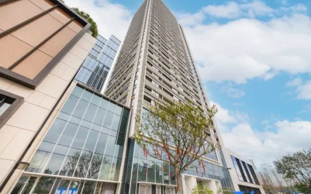 Shenzhen Fuxuan Service Apartment (Zhongzhou Sungang Subway Station)