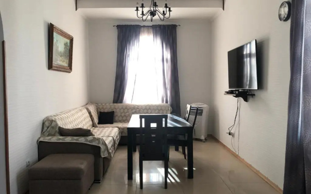 Laguna Villa - Pool, Sauna, Events - at Bazaleti Lake