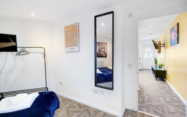 Apartment King House Hayes
