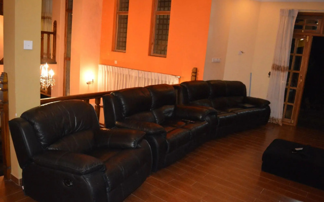 Elegante The Villa