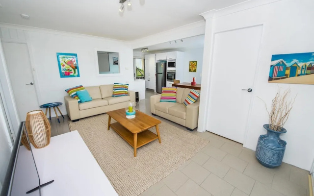 Boulder Bay Rd, Unit 1/19