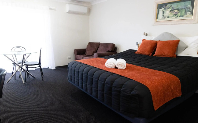 Aston Hill Motor Lodge