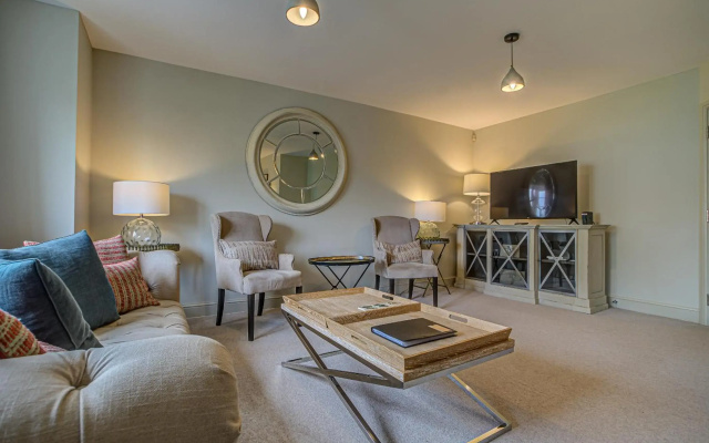 Vanbrugh Serviced Apartment