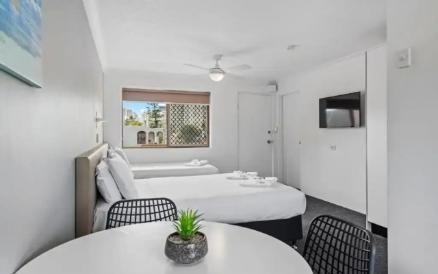 Gold Coast Inn