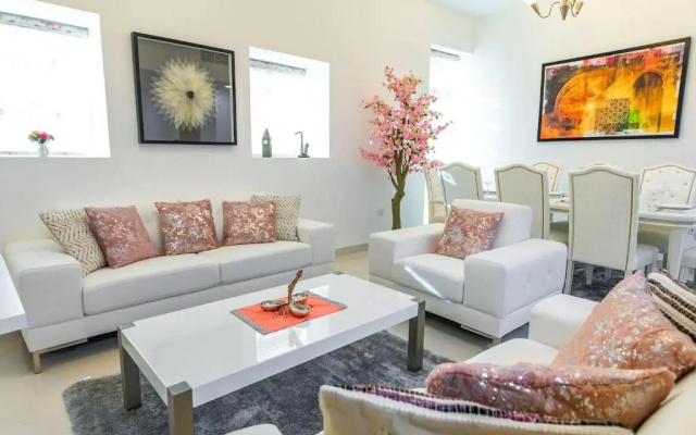 Continental Tower, Dubai Marina - Luton Vacation Homes