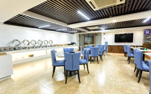 Borrman Hotel Yunfu Xinxing County Bus Station